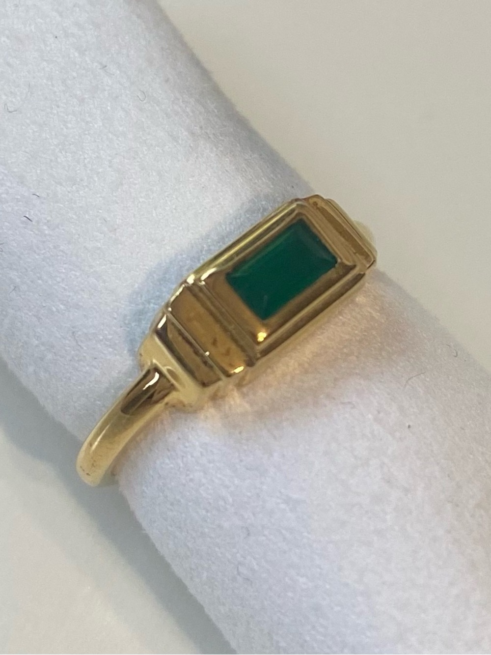 MONICA VINADER Baja Deco Ring with Green vermeil stone and 18k gold
